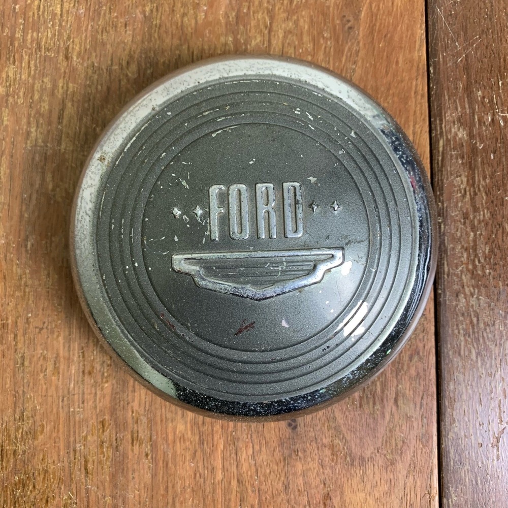 1949 - 1950 Ford Shoebox Steering Wheel Horn Button Used OEM 49 - 50‎